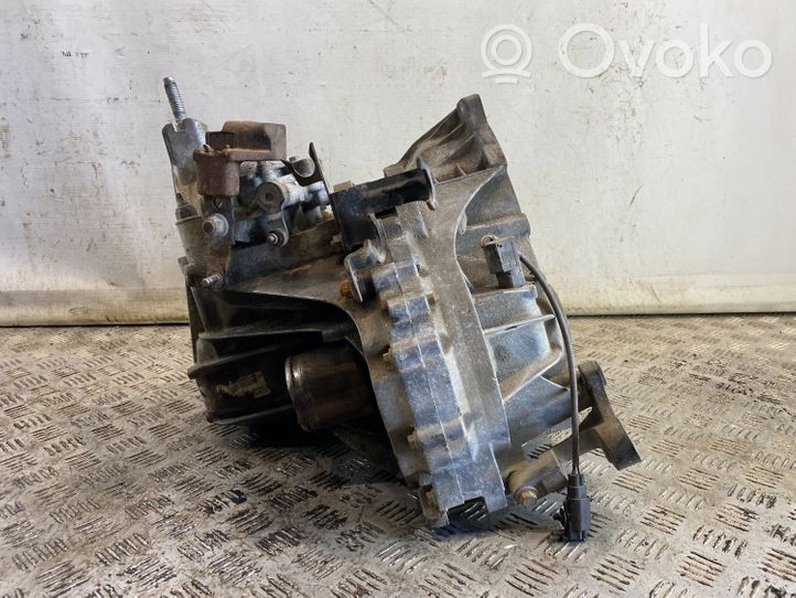 Ford Focus Manual 5 speed gearbox XS4R7F096