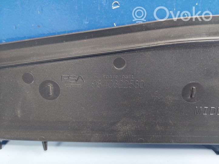 Opel Mokka B Välijäähdyttimen ilmanohjauksen ilmakanava 9840322580