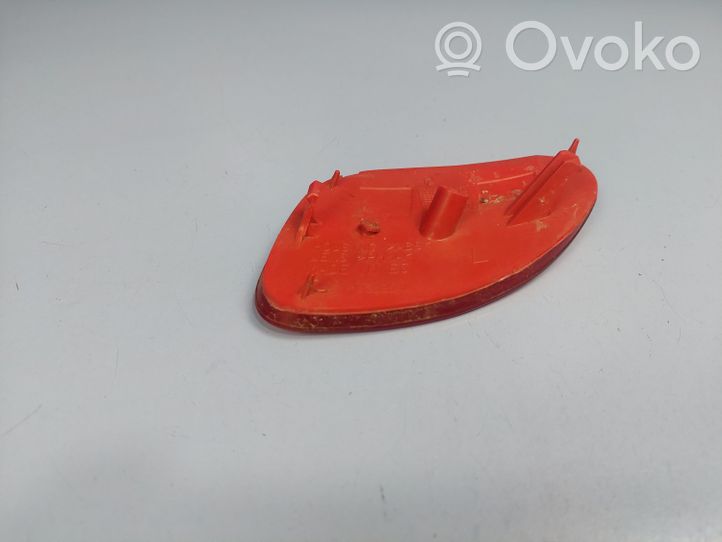 Nissan Almera Tino Riflettore fanale posteriore E9024018