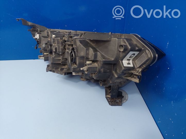 Renault Koleos II Phare frontale 260604608R