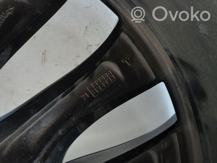 Tesla Model 3 Felgi aluminiowe R20 104426700A