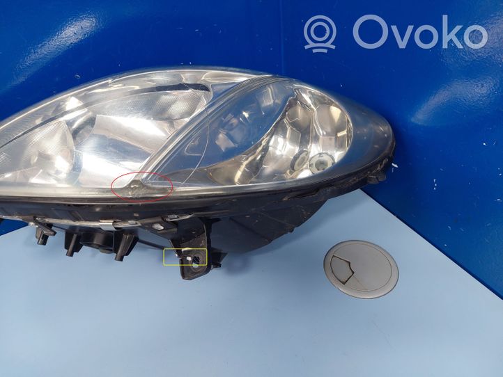 Mercedes-Benz Vito Viano W639 Lampa przednia 20A464052B