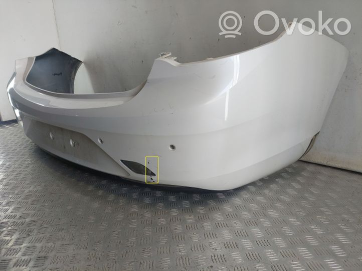 Opel Insignia B Zderzak tylny 39145310