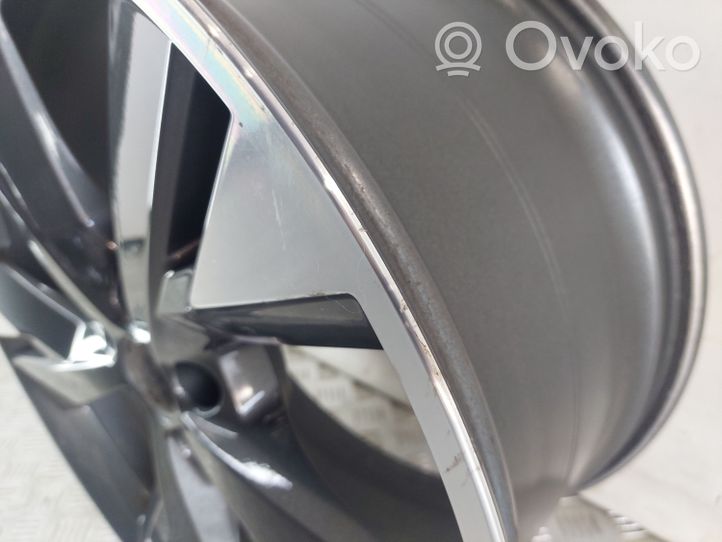 Audi Q4 Sportback e-tron Felgi aluminiowe R20 89A601025L