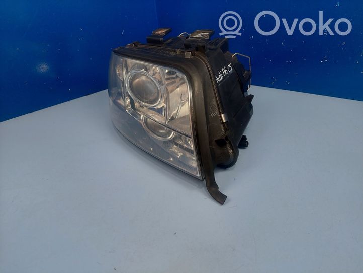 Audi A6 S6 C5 4B Lampa przednia 4B0941004BJ