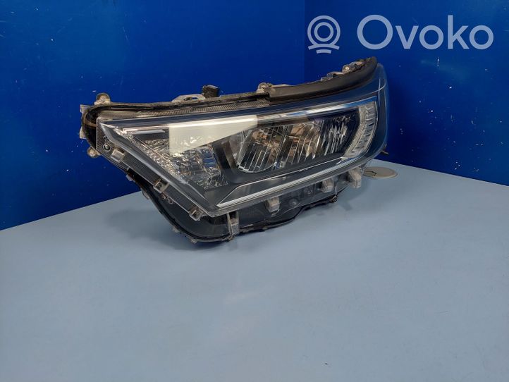 Toyota RAV 4 (XA50) Faro/fanale 8118542840