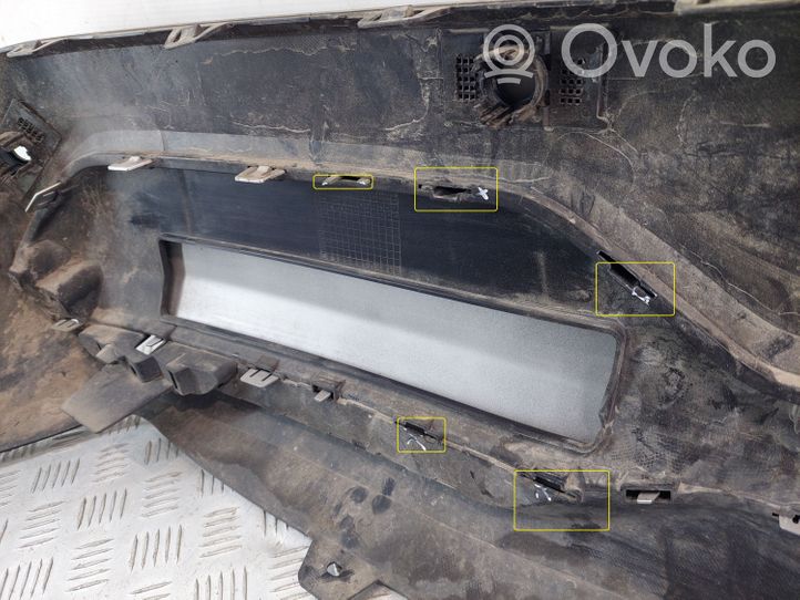 Nissan Qashqai J12 Moulure inférieure de pare-chocs arrière 850B26UA0A