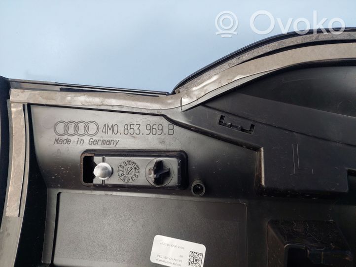 Audi Q7 4M Listón embellecedor de la puerta delantera (moldura) 4M0853969B