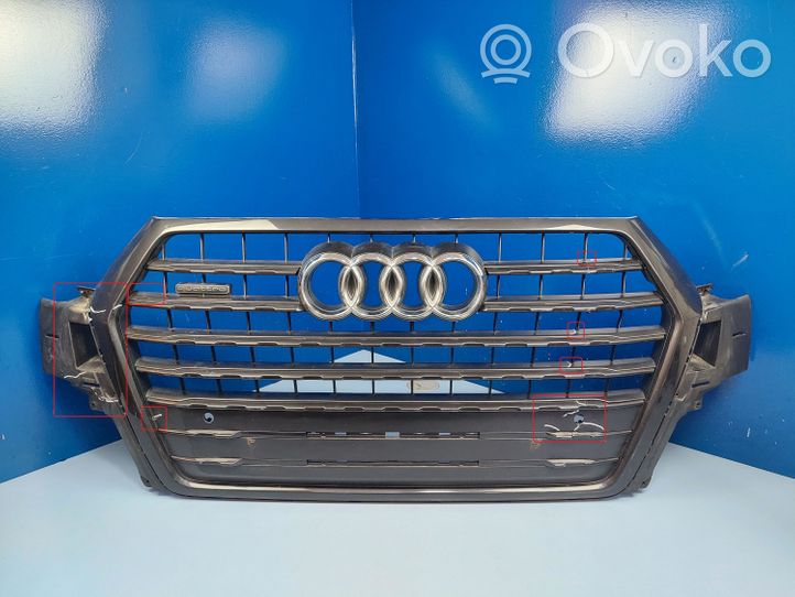 Audi Q7 4M Rejilla superior del radiador del parachoques delantero 4M0853651F