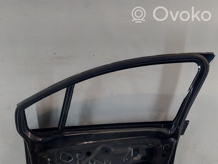 Opel Meriva B Drzwi przednie 13275241