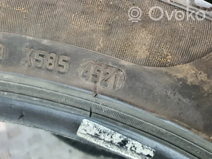 Volvo S60 Pneumatico estivo R20 PIRELLI