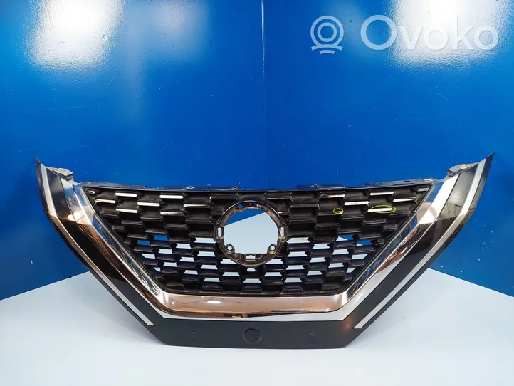 Nissan Qashqai J12 Maskownica / Grill / Atrapa górna chłodnicy 623106UAA