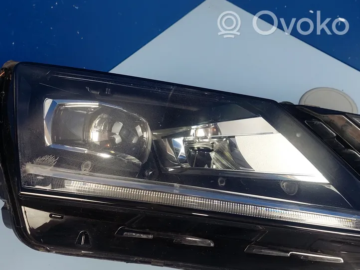 Skoda Octavia Mk3 (5E) Lampa przednia 5E1941016F