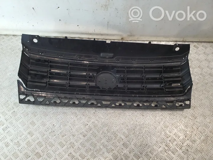 Volkswagen Crafter Front bumper upper radiator grill 7C0853653J