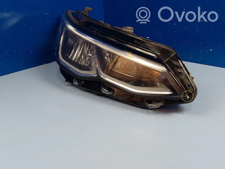 Volkswagen Golf VIII Lampa przednia 5H1941006