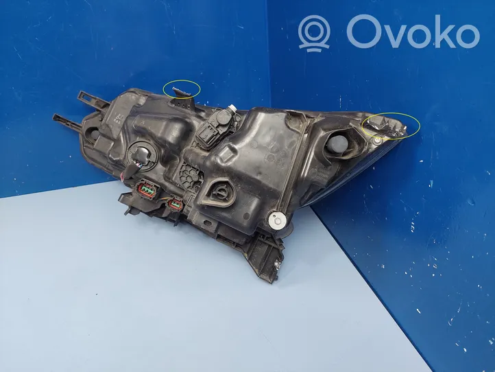 Nissan Qashqai Phare frontale 26010HV05B