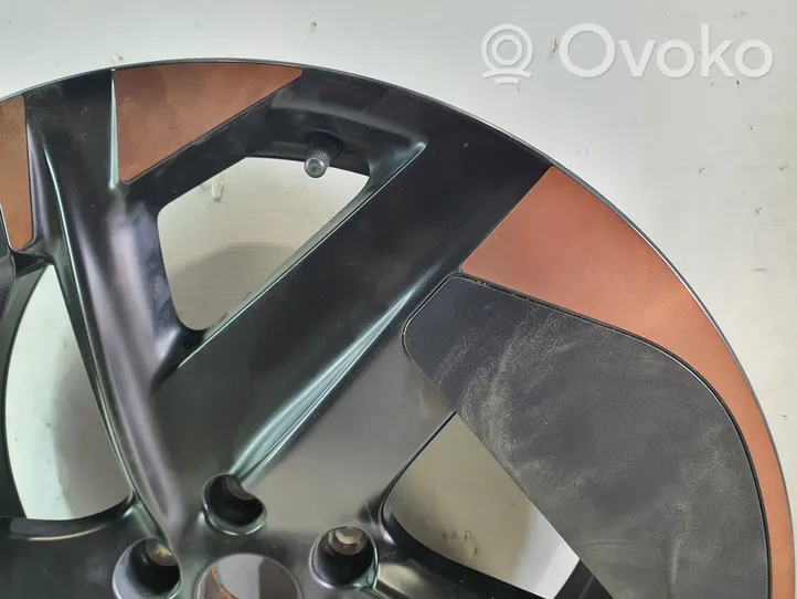 Cupra Formentor Обод (ободья) колеса из легкого сплава R 22 10E601025K