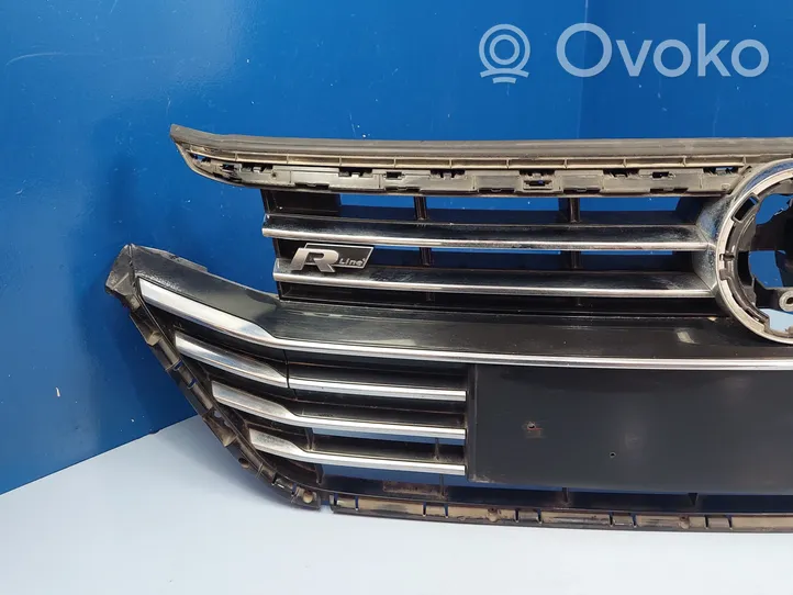 Volkswagen Arteon Front bumper upper radiator grill 3G8853655A