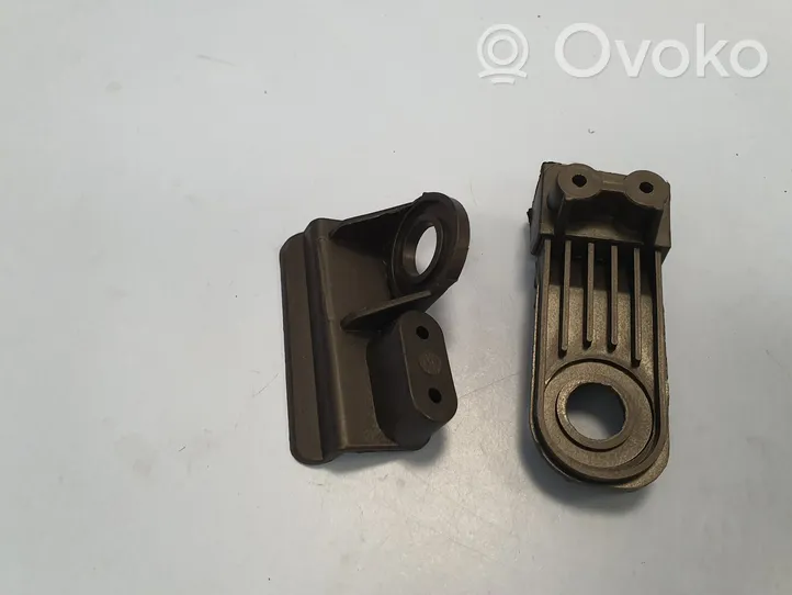 BMW X5 F15 Soporte de montaje de faro delantero/faro principal 63117381444