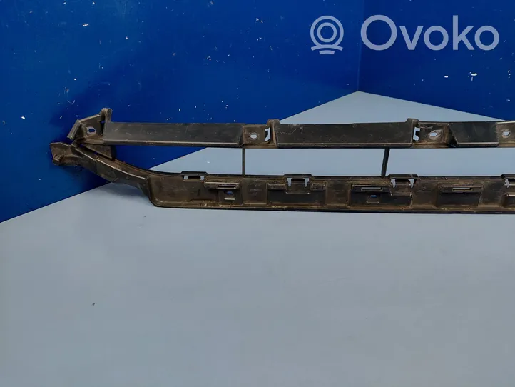 Audi Q7 4M Front bumper lower grill 4M0807647B