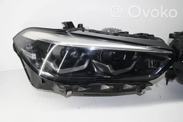 BMW X5 G05 Lot de 2 lampes frontales / phare 