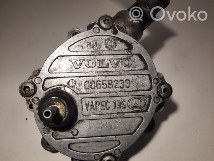 Volvo V70 Pompa podciśnienia / Vacum 08658230