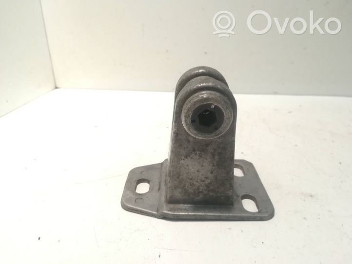 Audi A6 S6 C4 4A Staffa di rinforzo montaggio del paraurti anteriore 4A0807130B