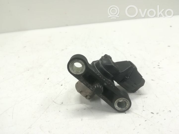 Volvo V70 Sensore velocità dell’albero motore 30637803