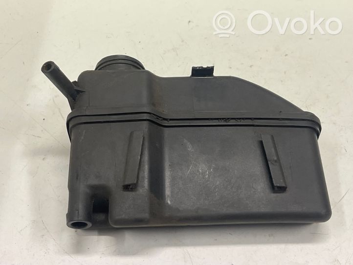 Volvo S60 Serbatoio/vaschetta del liquido del servosterzo 8649720