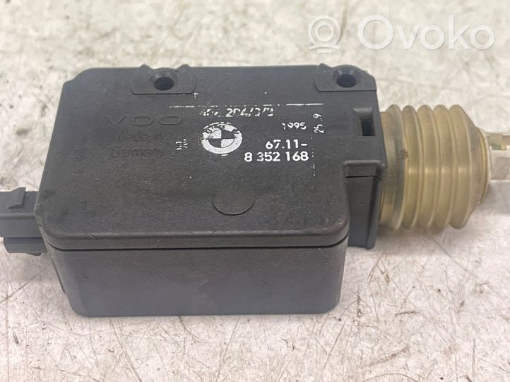 BMW 7 E38 Motorino del tappo del serbatoio del carburante 8352168