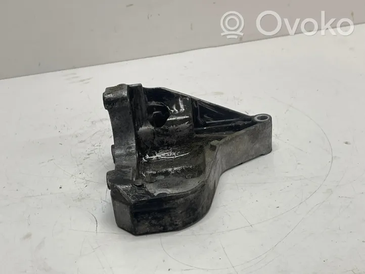 BMW 1 E81 E87 Support de pompe de direction assistée 7794455