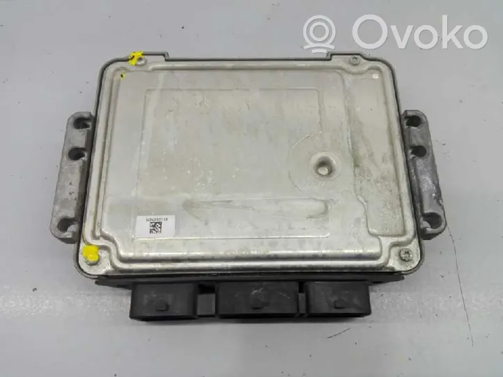 Peugeot Bipper Calculateur moteur ECU 0281015782