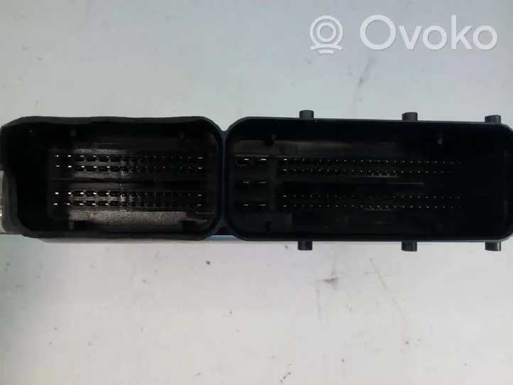 Audi A1 Sterownik / Moduł ECU 04B907445