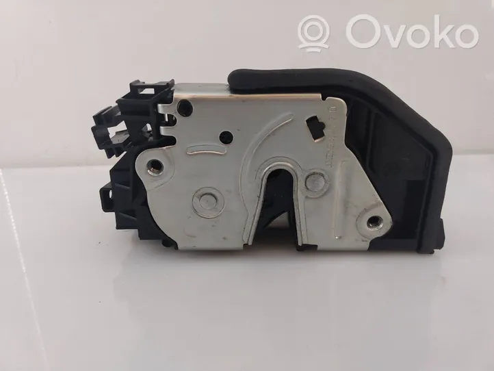 BMW 5 F10 F11 Rear door lock 7229459