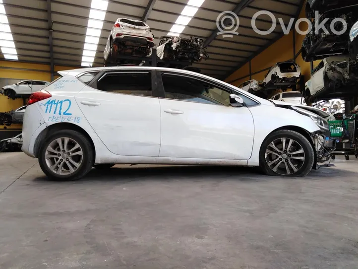 KIA Ceed Scatola del cambio manuale a 5 velocità WEJ6E