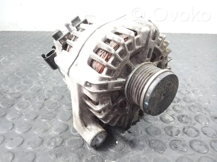 BMW X3 G01 Alternator 85072625