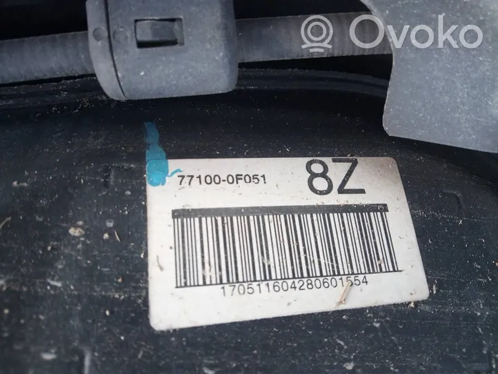 Toyota Verso Serbatoio del carburante 770010F030