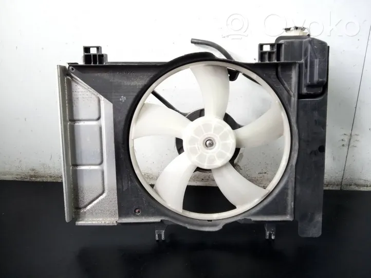 Toyota Verso-S Elektrisks radiatoru ventilators 4227506443
