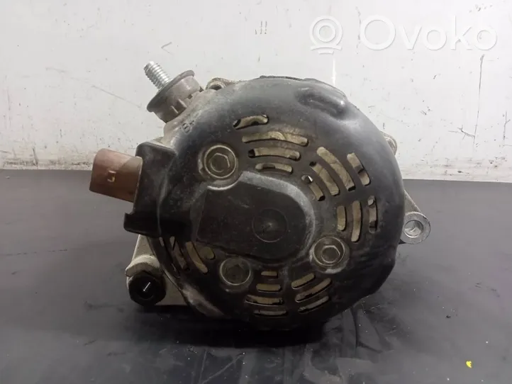 Hyundai i30 Generatore/alternatore 373002A750