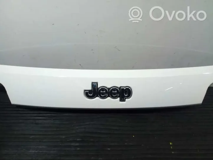 Jeep Grand Cherokee Rekisterikilven valo 