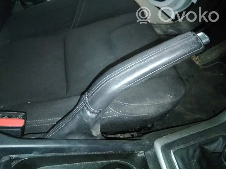 Volvo V40 Poignée de desserrage du frein à main 