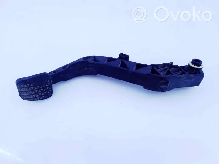 Opel Insignia A Clutch pedal 