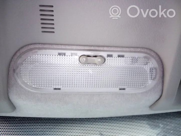 Dacia Dokker Panel oświetlenia wnętrza kabiny 