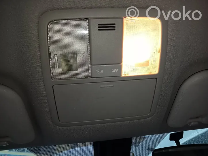 Toyota Avensis T270 Panel oświetlenia wnętrza kabiny 