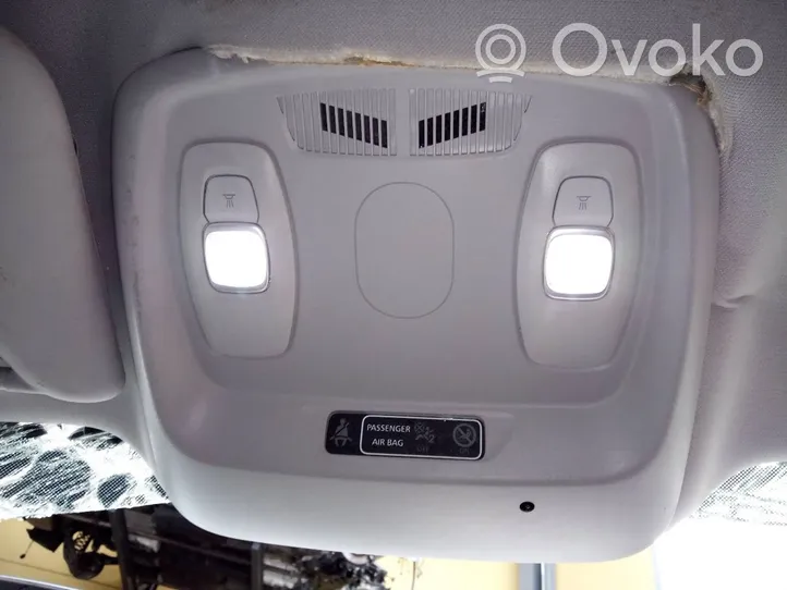 Renault Kadjar Panel oświetlenia wnętrza kabiny 