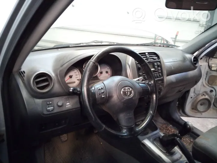 Toyota RAV 4 (XA20) Dashboard 
