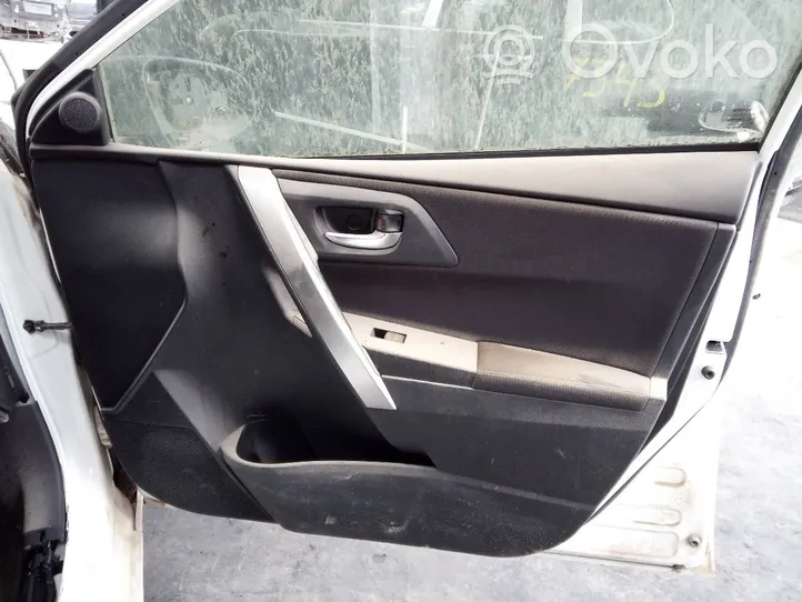 Toyota Auris E210 Rivestimento del pannello della portiera anteriore 