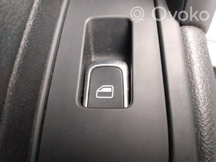 Audi A1 Elektrinių langų jungtukas 