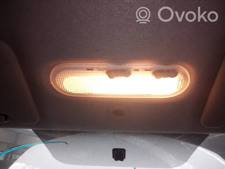 Dacia Duster Panel oświetlenia wnętrza kabiny 