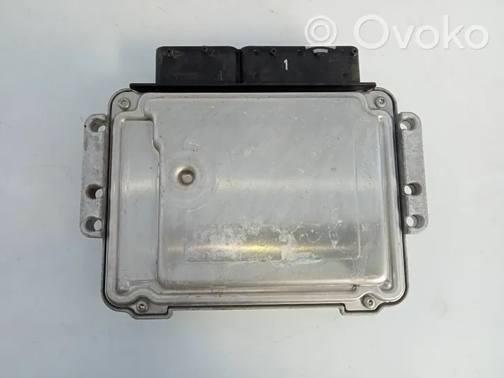 KIA Sportage Calculateur moteur ECU 391102BAH3